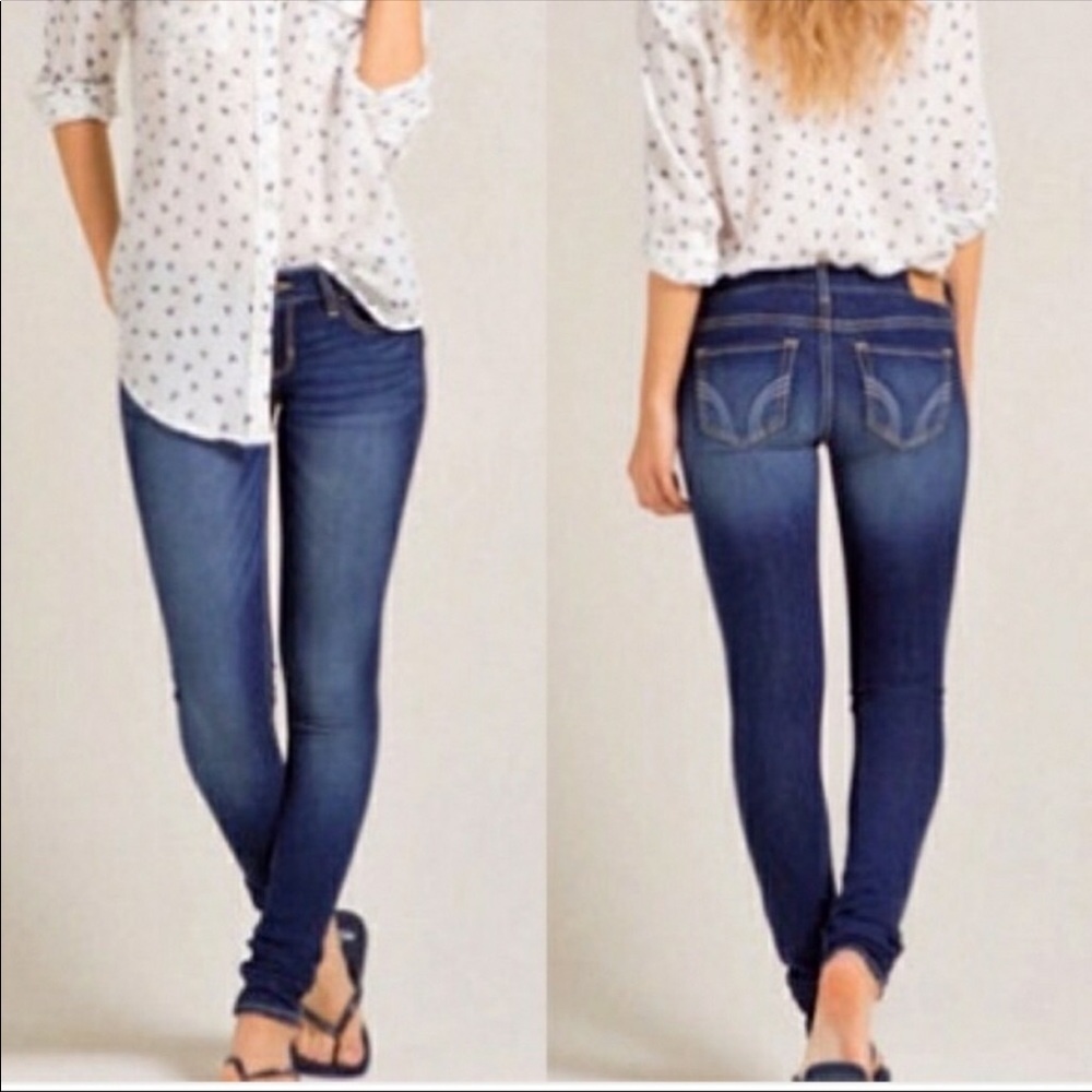 HOLLISTER - SO CAL STRETCH JEANS !!